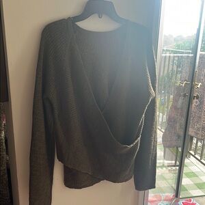 NWT Aerie women’s sweater, olive green